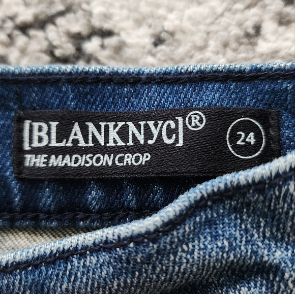 BLANKNYC The Madison Crop Highrise Jeans Womens Size 24 NWT - Picture 3 of 8